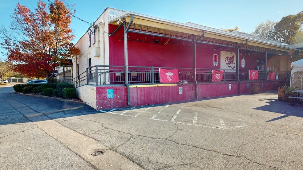 Primary Photo Of 3701-3715 Neil St, Raleigh Flex For Sale