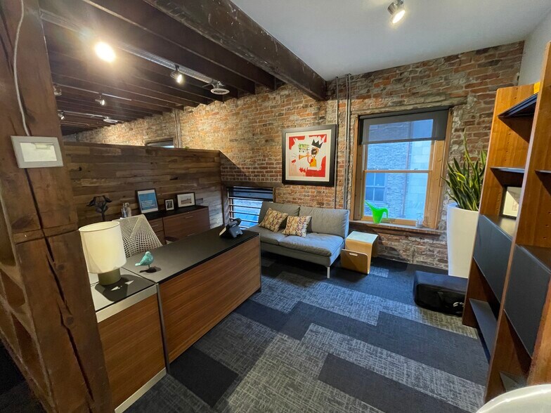 More Photos Of 34-38 W Gay St, Columbus Loft Creative Space For Sale