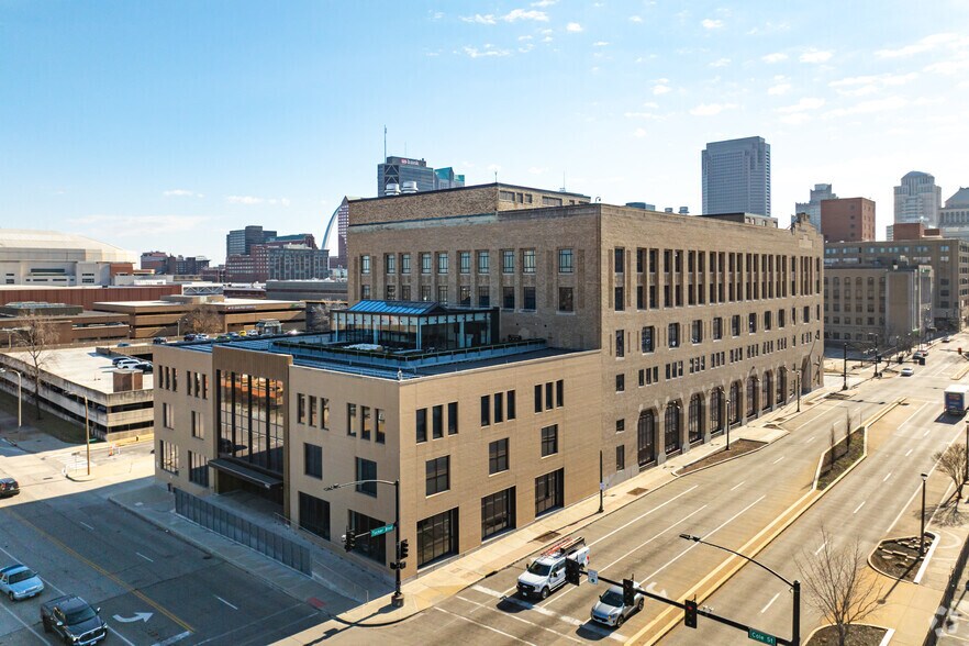 More Photos Of 900 N Tucker Blvd, Saint Louis Office For Lease