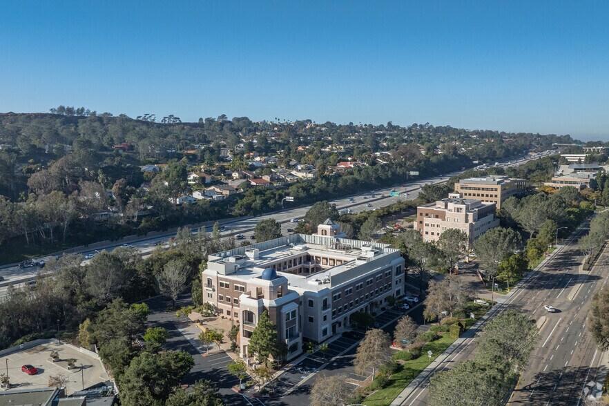 More Photos Of 12250 El Camino Real, San Diego Research And Development For Lease