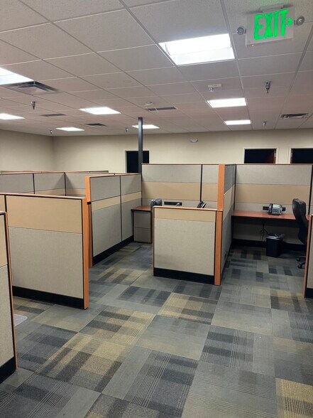 More Photos Of 1575 W 124th Ave, Westminster Light Manufacturing For Sale