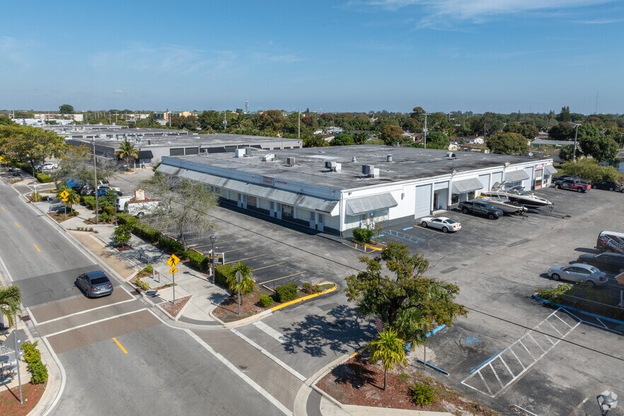 More Photos Of 1823-1853 NW 38th Ave, Lauderhill Flex For Lease