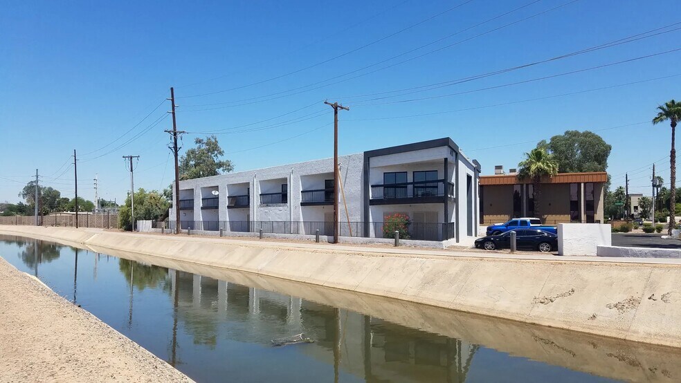 More Photos Of 4408 N 12th St, Phoenix Office For Lease