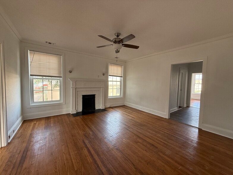 More Photos Of 150 Church St SW, Pelham Office Residential For Sale