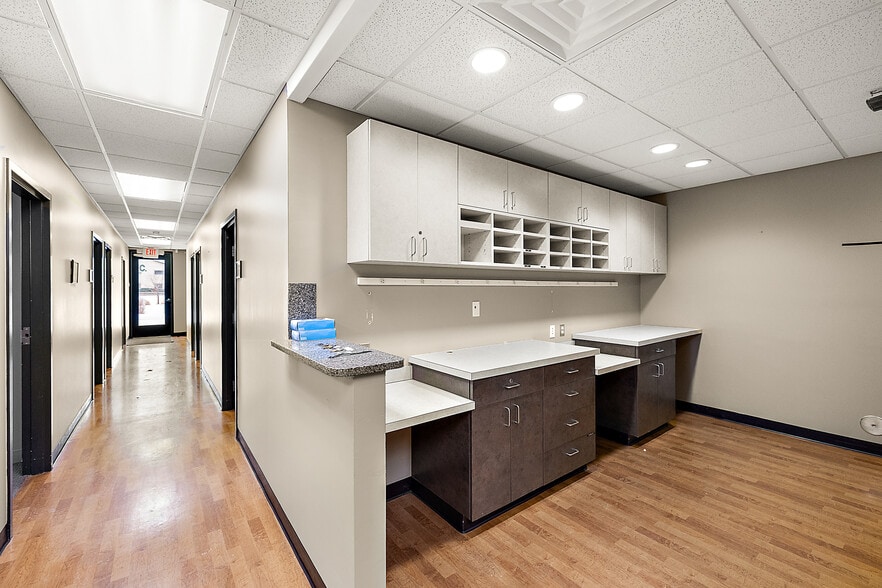 More Photos Of 1794 N Lapeer Rd, Lapeer Medical For Lease