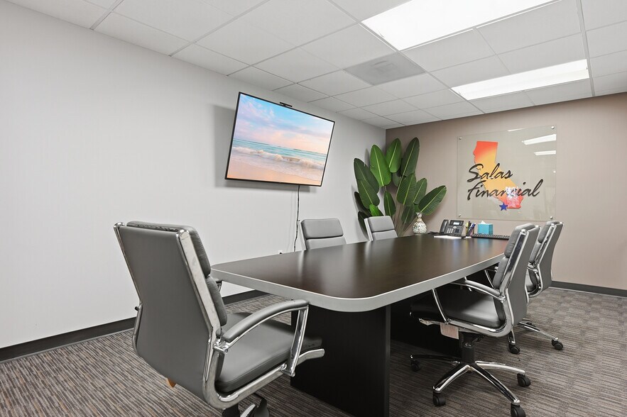 More Photos Of 9320 Chesapeake Dr, San Diego Office For Sale