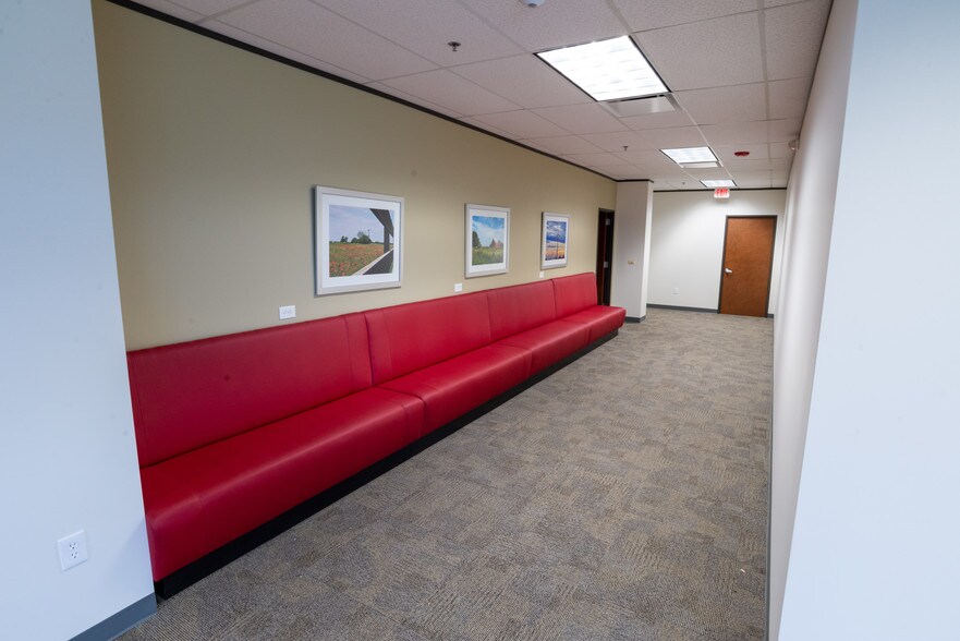 More Photos Of 3409 N Central Expy, Plano Office For Lease