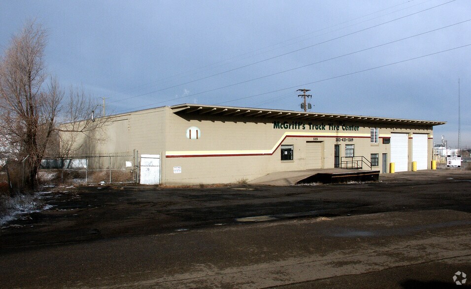 More Photos Of 5315 Vasquez Blvd, Commerce City Manufacturing For Lease