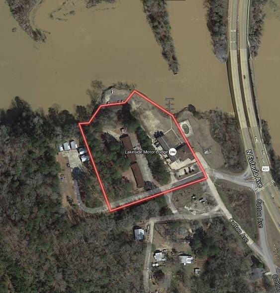 More Photos Of 1010 N Eufaula Ave, Eufaula Hotel For Sale