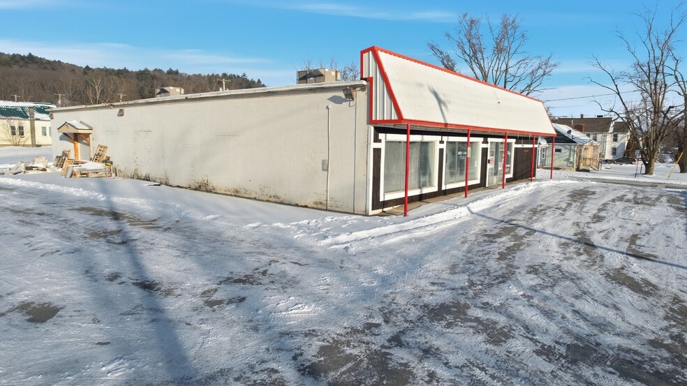 More Photos Of 260 Broadway, Whitehall Freestanding For Sale