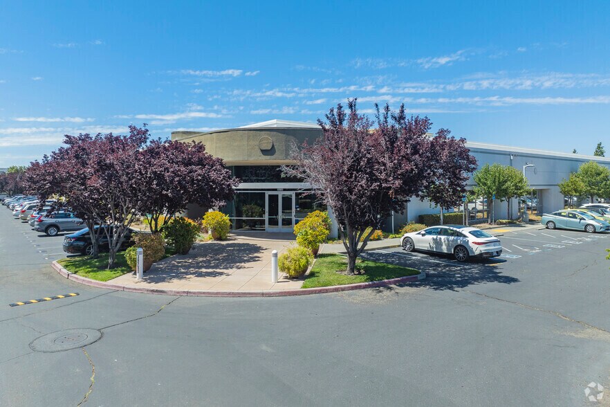 More Photos Of 39611 Eureka Dr, Fremont Unknown For Lease