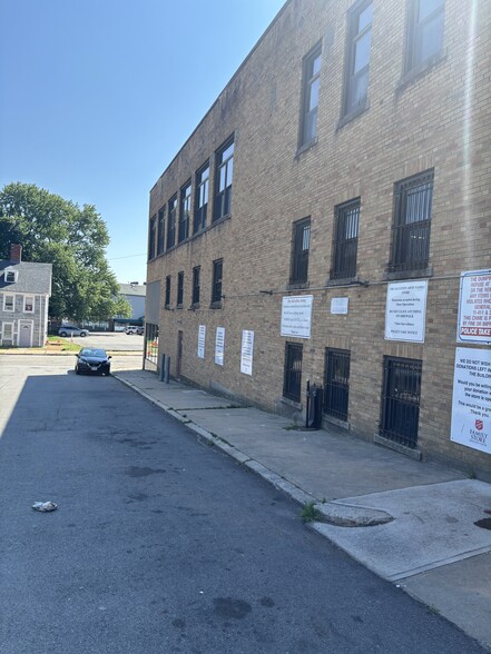 More Photos Of 34 Main Street St, Woonsocket Freestanding For Sale
