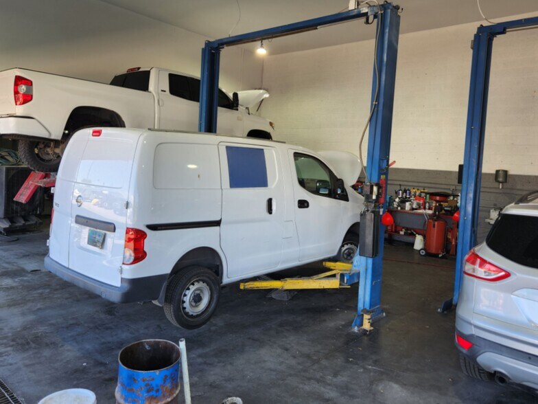 More Photos Of 1325 E Main St, Mesa Industrial For Sale