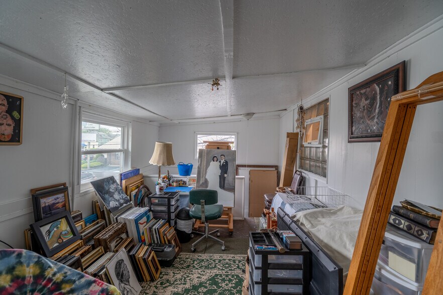 More Photos Of , Vestal Township General Retail For Sale