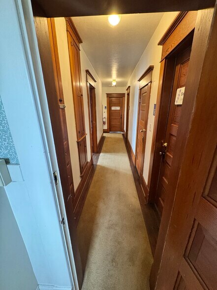 More Photos Of 518 SW 3rd St, Corvallis Office For Sale