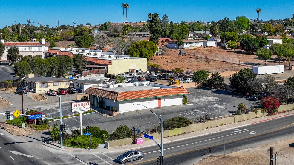 More Photos Of 1825 E Vista Way, Vista Restaurant For Sale