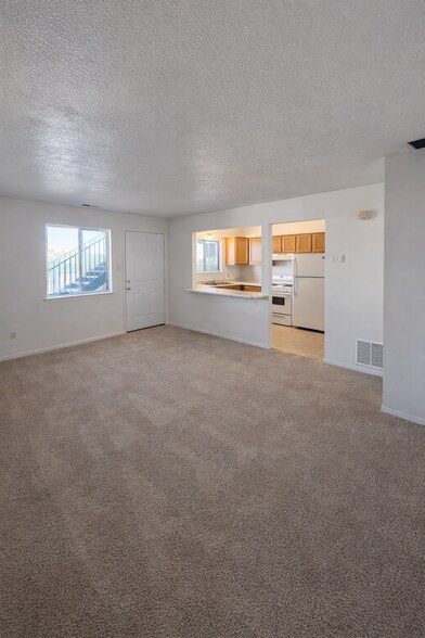 More Photos Of 1333-1339 San Mateo Blvd SE, Albuquerque Apartments For Sale