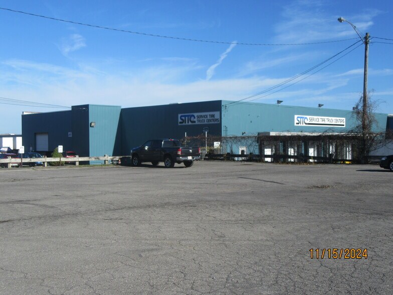Primary Photo Of 2801 Court St, Syracuse Manufacturing For Lease