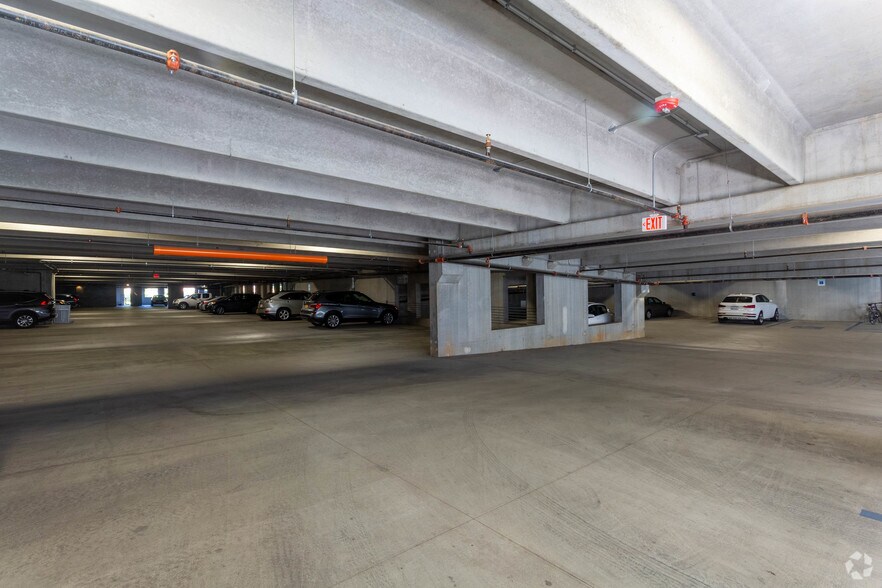 More Photos Of 325 Taylor St, Columbia Apartments For Lease