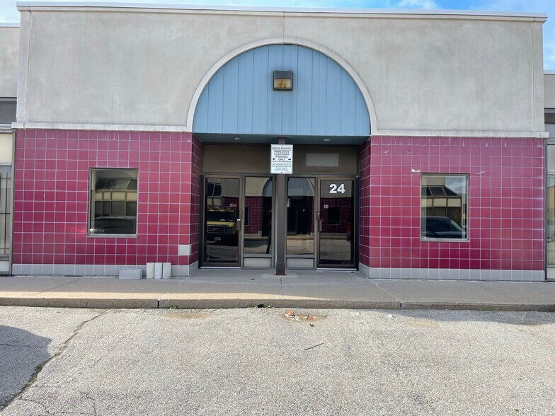 More Photos Of 1080 Tapscott Rd, Toronto Flex For Sale