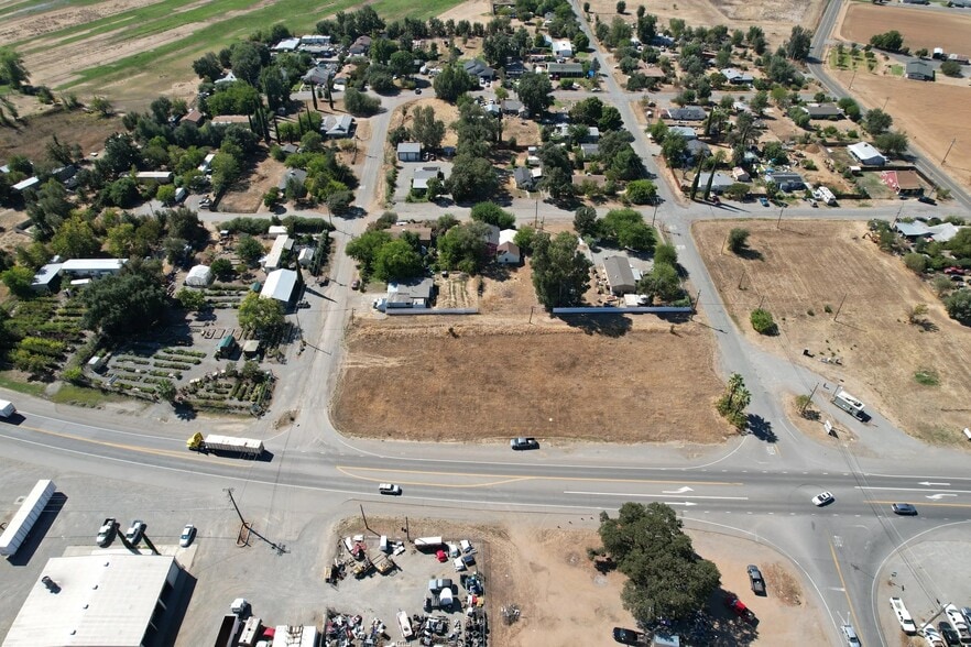 More Photos Of 9927 State Highway 99w, Gerber Land For Sale