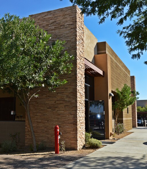 More Photos Of 4025 W Chandler Blvd, Chandler Coworking Space