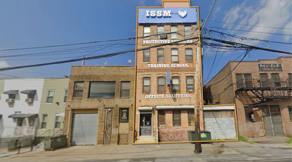 Primary Photo Of 695 E 132nd St, Bronx Office For Sale