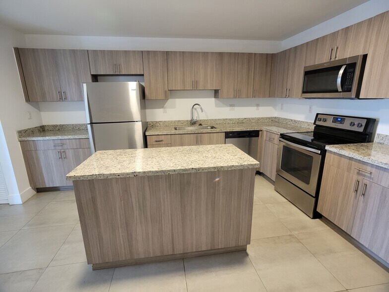 More Photos Of 6001 W Flagler St, Miami Apartments For Sale