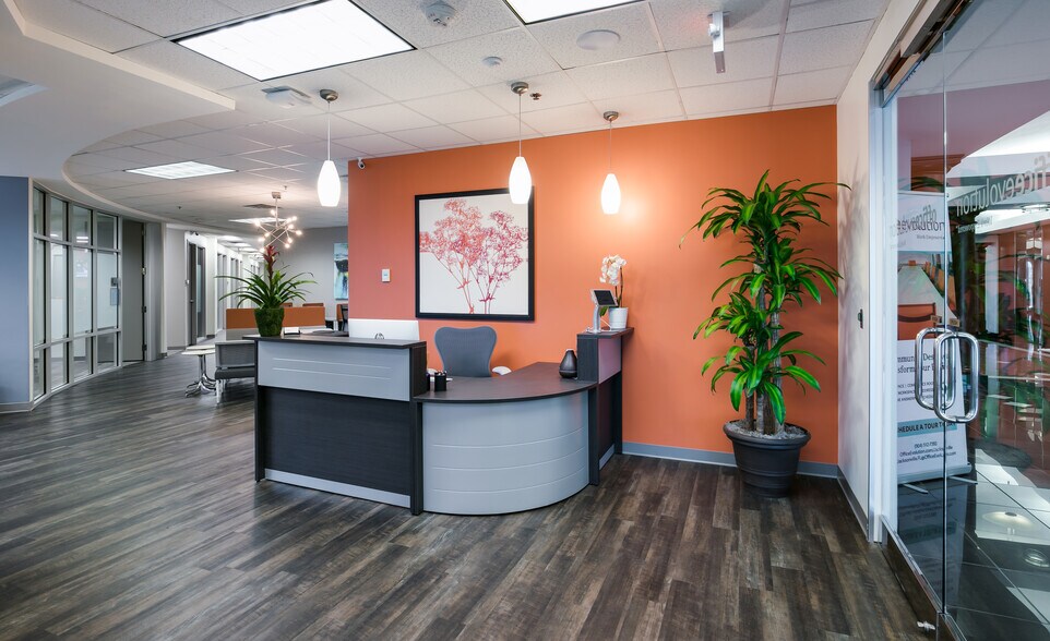 More Photos Of 5011 Gate Pky, Jacksonville Coworking Space