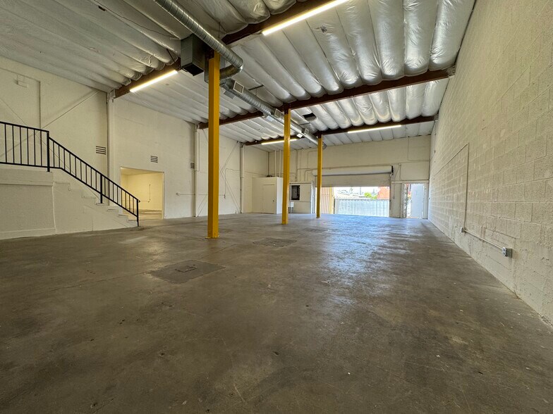 More Photos Of 4233 City Terrace Dr, Los Angeles Industrial For Sale