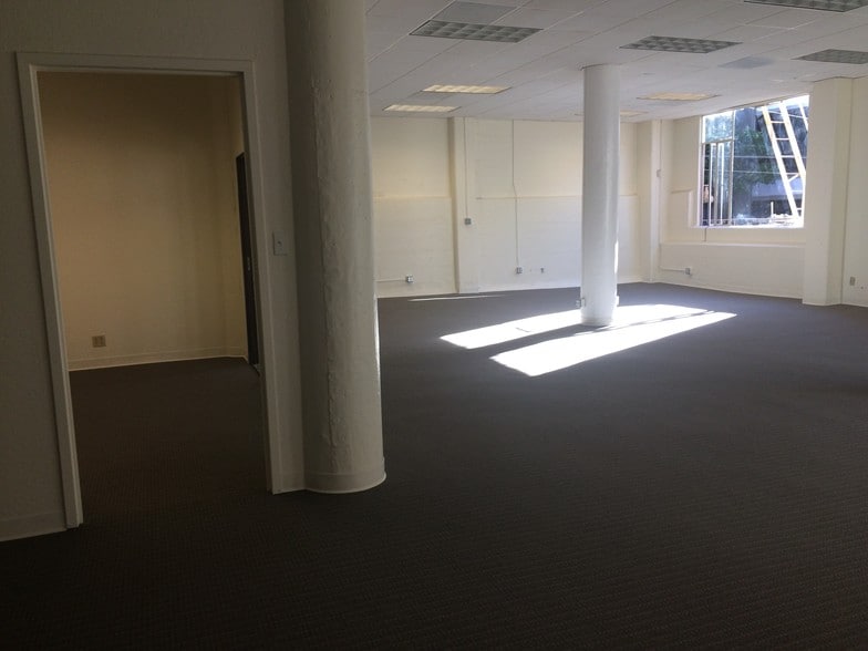 More Photos Of 950 Battery St, San Francisco Office For Lease