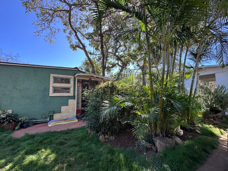 More Photos Of 3135 Lower Kula Rd, Kula Storefront Retail Office For Sale