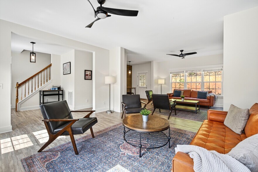 More Photos Of 8026 Buck Creek Rd, Marion Apartments For Sale