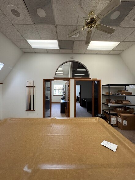 More Photos Of 300 E New Haven Ave, Melbourne Office For Sale