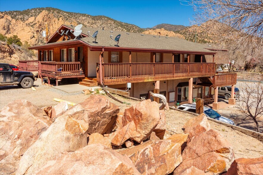 More Photos Of 20180 US Highway 50, Cotopaxi Storefront For Sale