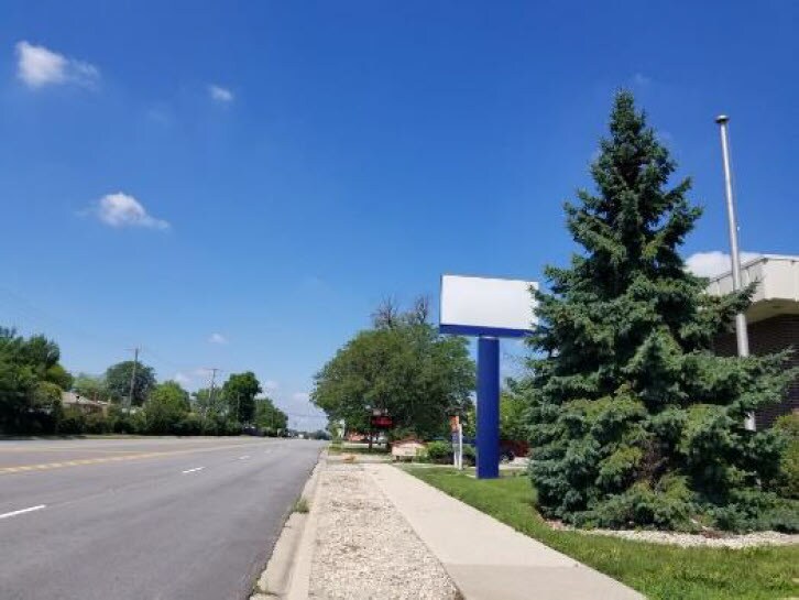 More Photos Of 225 W Joe Orr Rd, Chicago Heights Storefront Retail Office For Sale