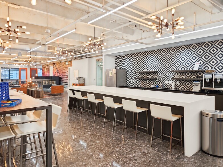 More Photos Of 1290 Broadway, Denver Coworking Space
