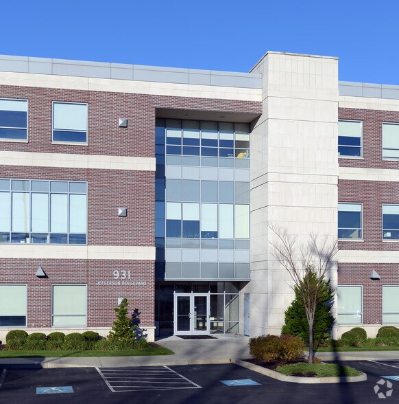 More Photos Of 931 Jefferson Blvd, Warwick Unknown For Lease