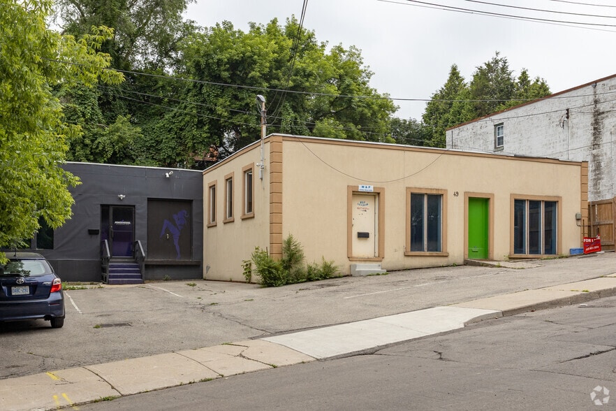 Primary Photo Of 49 Glen Rd, Hamilton Service For Sale