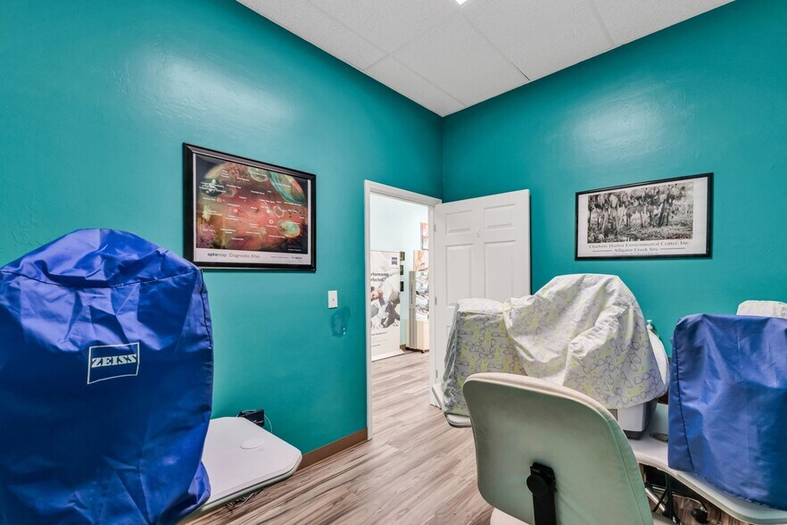 More Photos Of 24420 Sand Hill Blvd, Punta Gorda Unknown For Lease