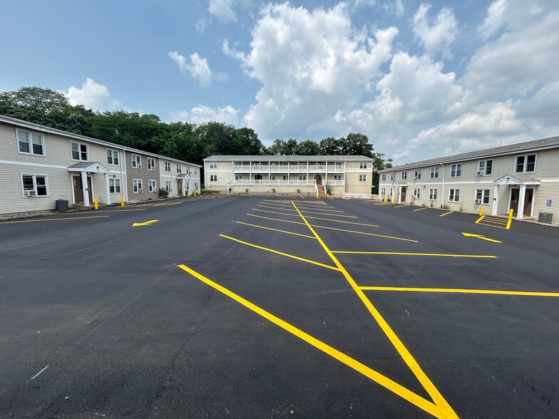 More Photos Of 2519 Clarkson Ave, Des Moines Apartments For Sale