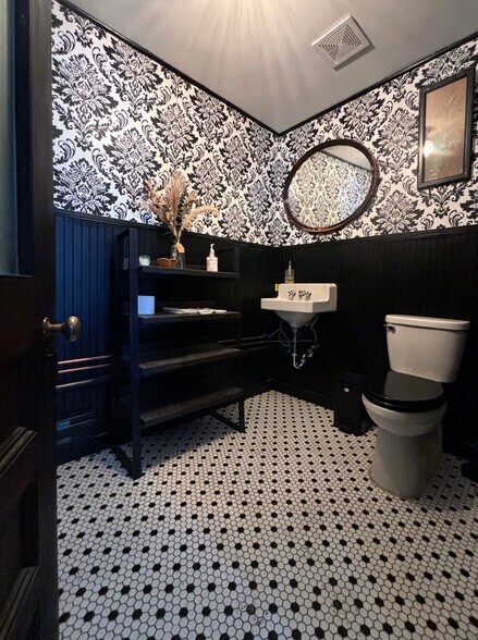 More Photos Of 850 Main St, Margaretville Restaurant For Sale