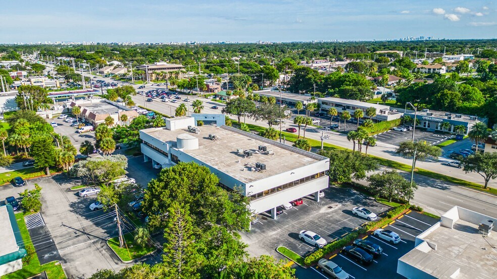 More Photos Of 6101 W Atlantic Blvd, Margate Medical For Lease