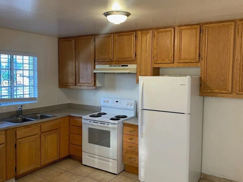 More Photos Of 4065 Wightman St, San Diego Apartments For Sale