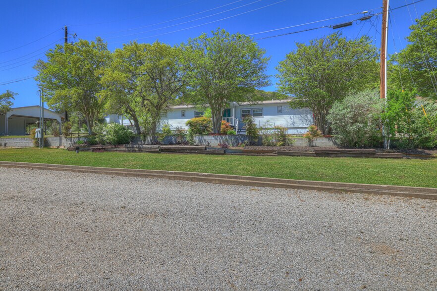 More Photos Of 200 Peggs Pl, Canyon Lake Specialty For Sale