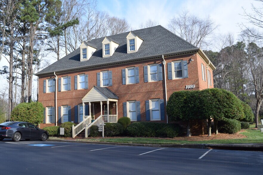More Photos Of 1080 Cambridge Sq, Alpharetta Office For Sale