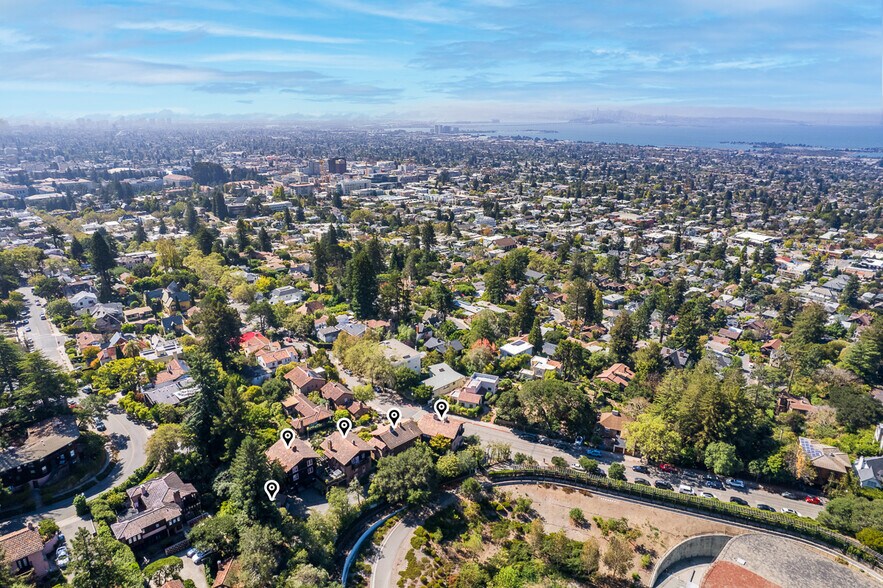 More Photos Of 2501 Rose Walk, Berkeley Apartments For Sale