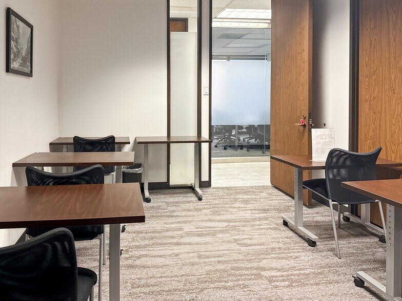 More Photos Of 1100 NW Loop 410, San Antonio Coworking Space