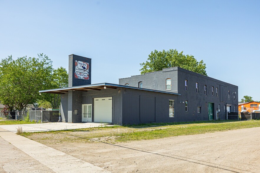 Primary Photo Of 401 S Chestnut St, Marysville Warehouse For Sale