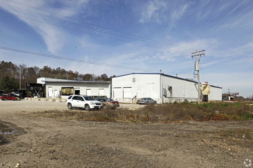 More Photos Of 14 Keeteman Rd, Old Monroe Warehouse For Lease